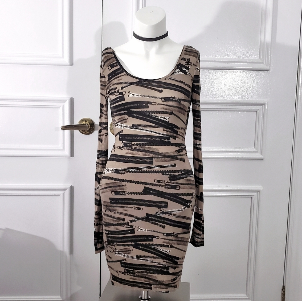 Vintage 90s Animal Print Bodycon Ballerina Shoulder Dress